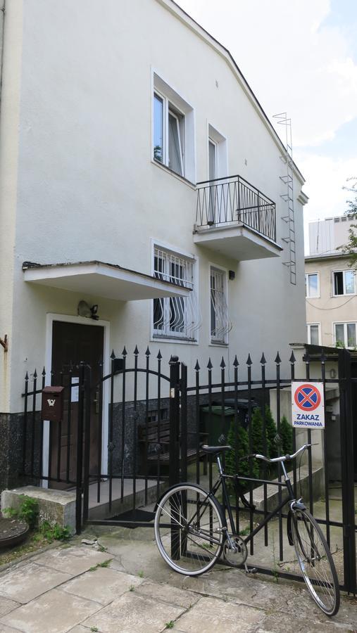 Wierzbno Hostel Warschau Exterior foto